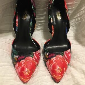 Floral print heels